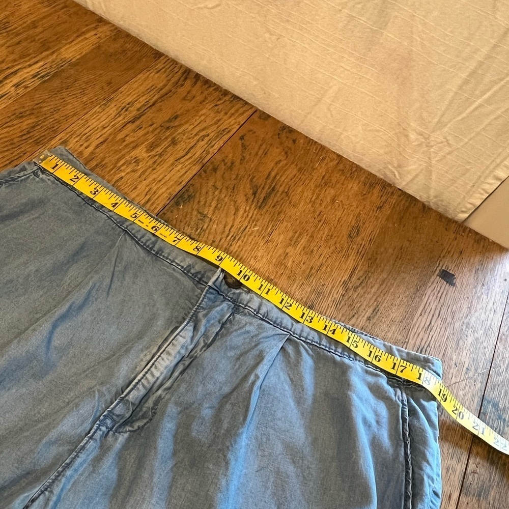 Light Blue Tencel Capri Pants – Reitmans Signature (Petite 18) - Picture 4 of 8